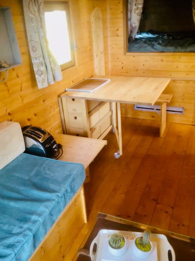 Millygite Chalet-On-Wheels By The River Exterior foto